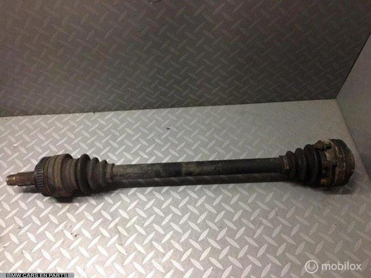Aandrijfas 3 serie e46 links rechts achter 316-320i div aanw, Auto-onderdelen, Remmen en Aandrijving, BMW, Gebruikt, Ophalen of Verzenden