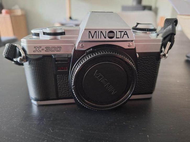Minolta X-300 analoge spiegelreflexcamera, Audio, Tv en Foto, Fotocamera's Analoog, Spiegelreflex, Minolta, Ophalen