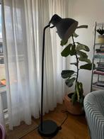 IKEA Hektar vloerlamp - Donkergrijs, Huis en Inrichting, Lampen | Vloerlampen, Ophalen of Verzenden, Zo goed als nieuw, Metaal
