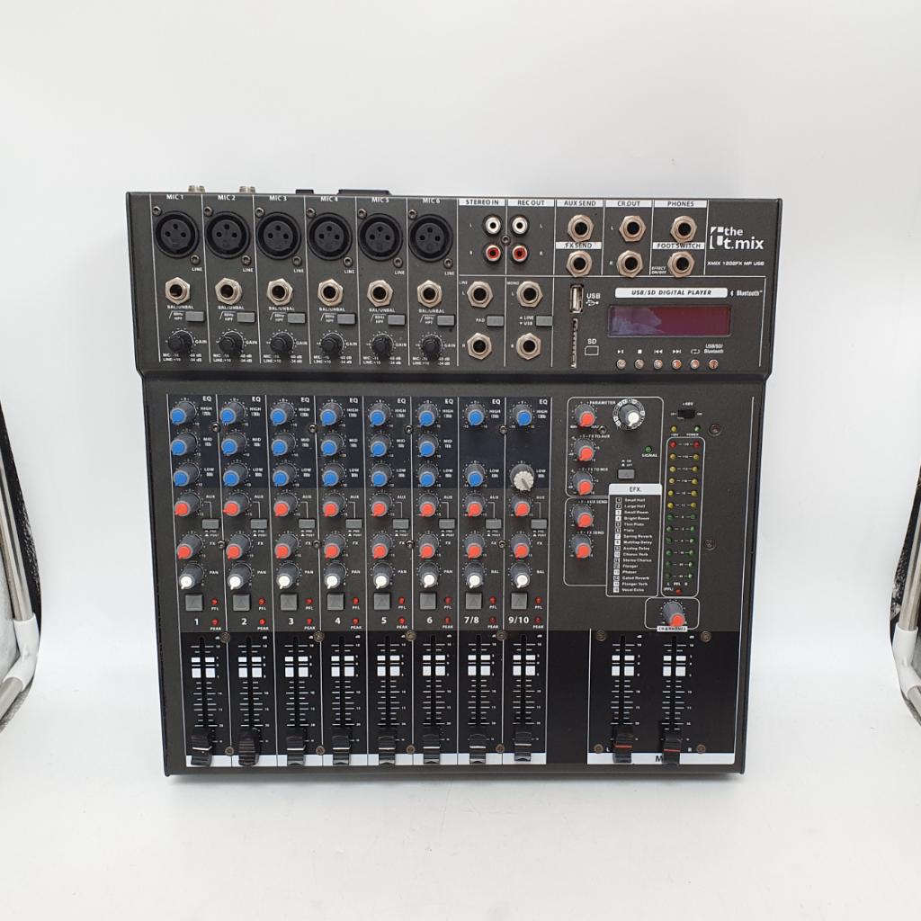 The T.mix Xmix 1202FX MP USB Audio Mixer in Zeer Nette Staat, Muziek en Instrumenten, Ophalen of Verzenden, Zo goed als nieuw