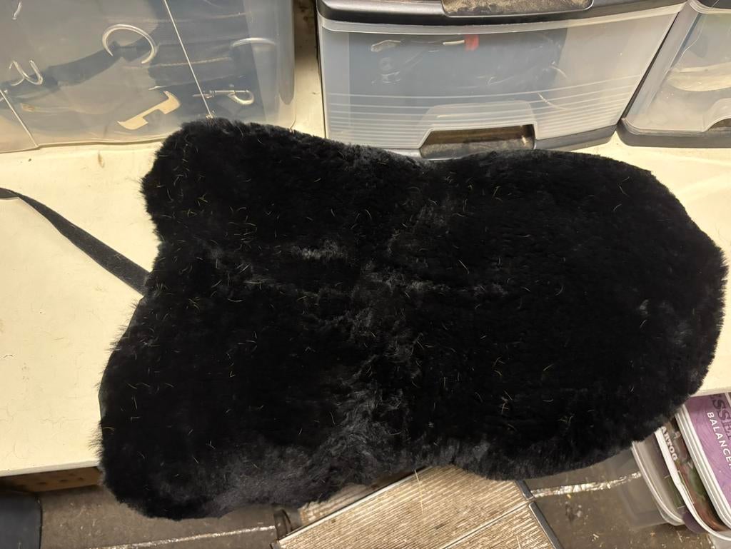 Harrys horse seat saver zwart, Dieren en Toebehoren, Overige typen, Ophalen of Verzenden, Zo goed als nieuw, Harry's Horse