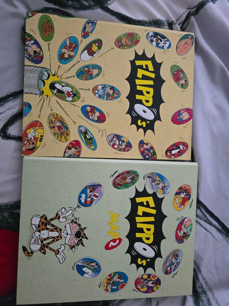 Flippo mappen compleet met kerst flippo's en jokers, Verzamelen, Ophalen of Verzenden, Losse flippo's