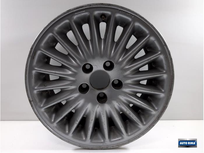 Velg van een Volvo 9-Serie, Auto-onderdelen, Banden en Velgen, Gebruikt, Velg(en), -, -