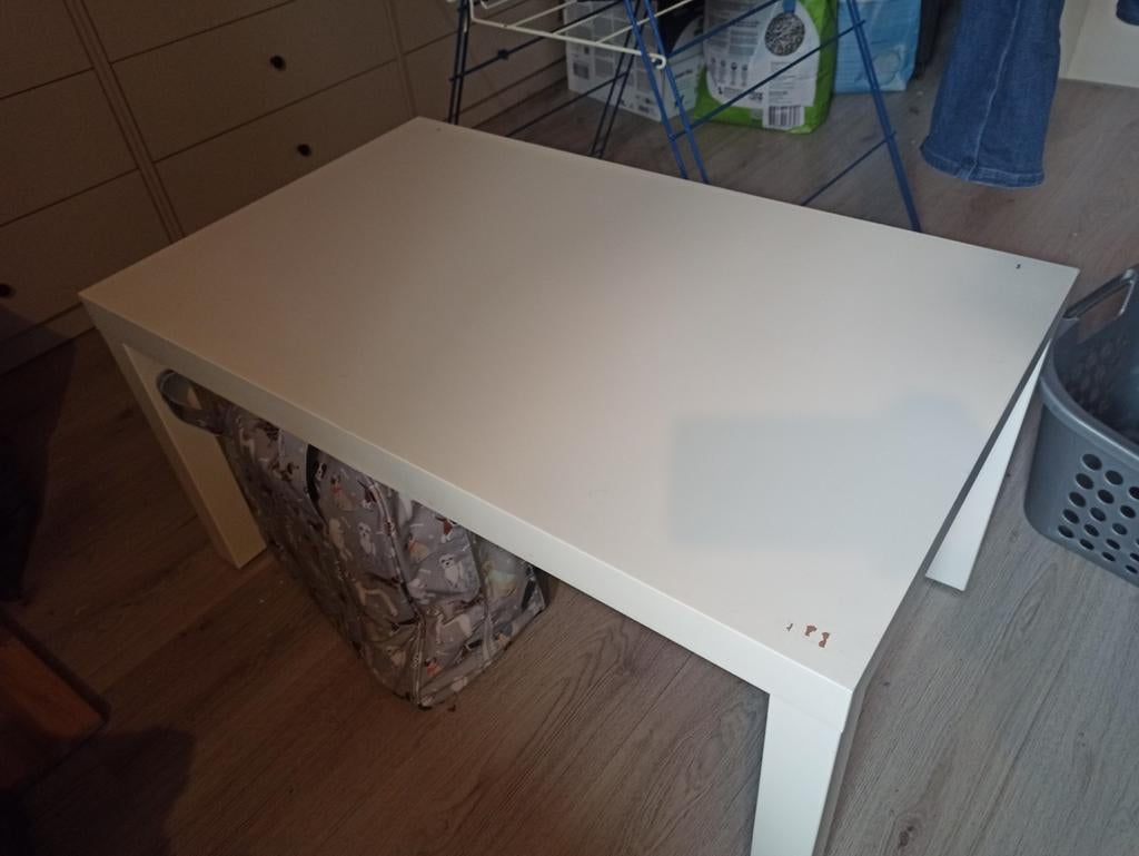 GRATIS witte IKEA Lack salontafel, Ophalen, Gebruikt, 50 tot 100 cm, 50 tot 100 cm
