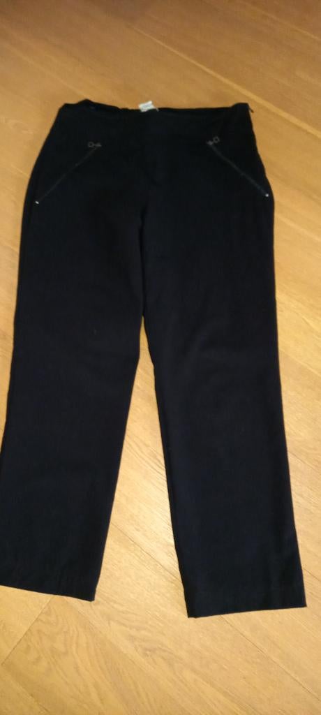 SARA PACINI ZWARTE BROEK MAAT 4 (42), Zwart, Maat 42/44 (L), Ophalen of Verzenden, SARA PACINI.