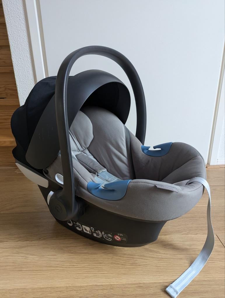 Cybex Aton M i-Size autostoeltje, Kinderen en Baby's, Autostoeltjes, Zo goed als nieuw, Isofix, 0 t/m 13 kg, Ophalen