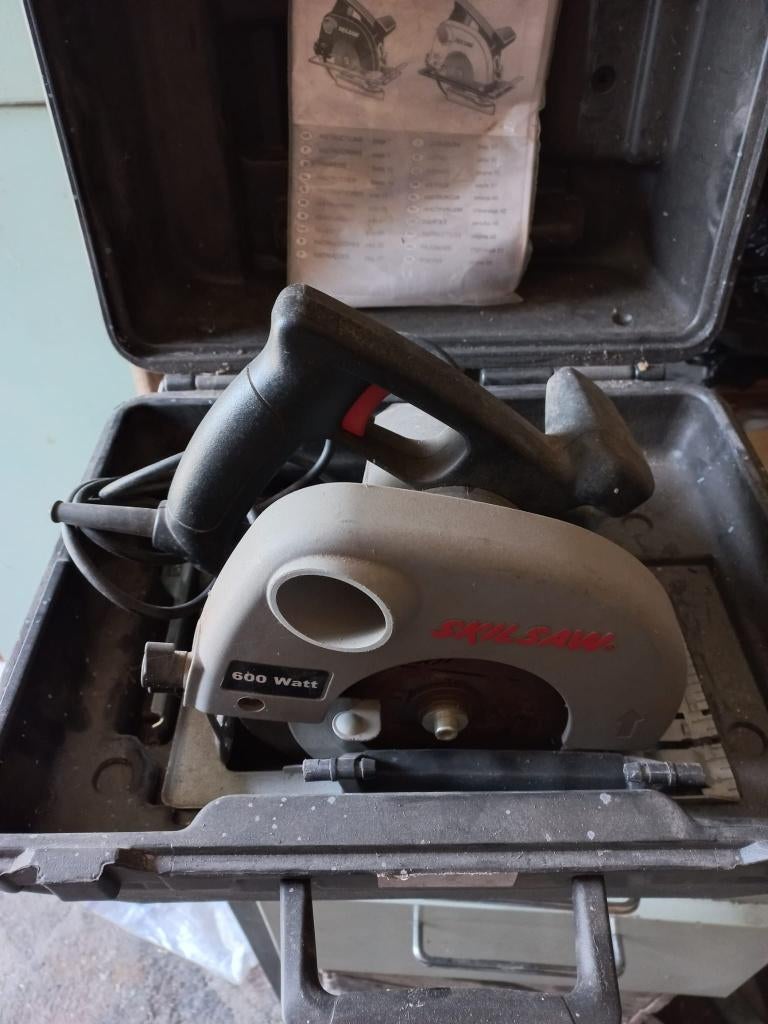 Te koop Hand cirkelzaagmachine, Doe-het-zelf en Verbouw, Ophalen, Gebruikt, Cirkelzaag, 70 mm of meer