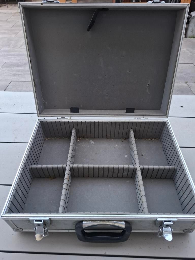 Metalen opbergbox, Ophalen, Overige instrumenten