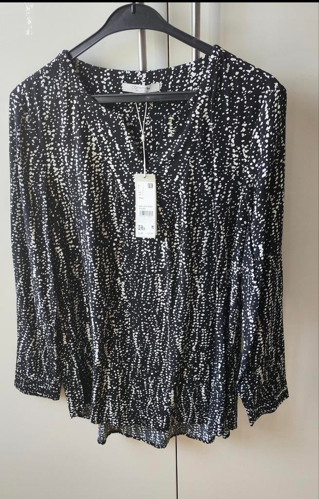 Nieuwe zwarte blouse met witte print, maat 38 merk Comma, Kleding | Dames, Maat 38/40 (M), Zwart, Nieuw, Comma