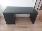 Malm bureau zo goed als nieuw 140x65, Ophalen