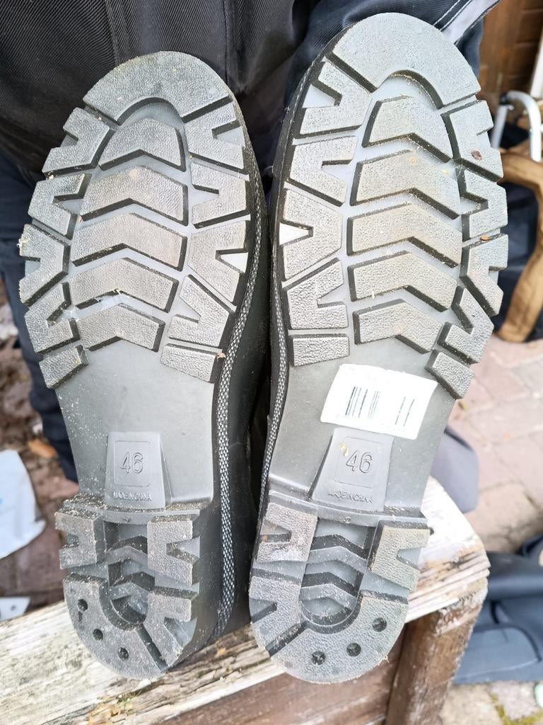 Capture waadpak met zwemvliezen - 4mm, maat 45 (label 46), Ophalen, Zo goed als nieuw, Kleding