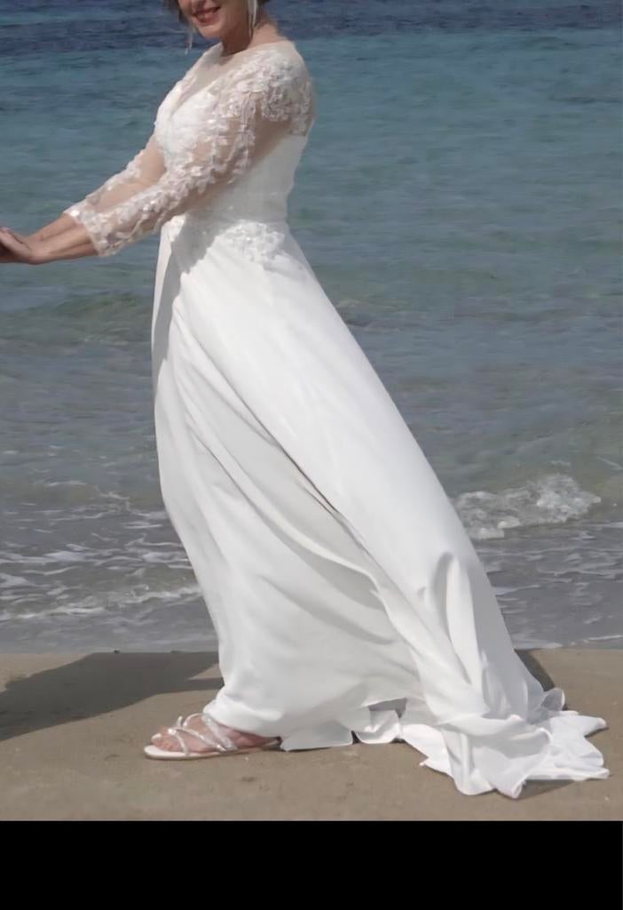 Elegante Trouwjurk met Kant en Lange Mouwen, Trouwjurk, Wit, Ophalen of Verzenden, Onbekend