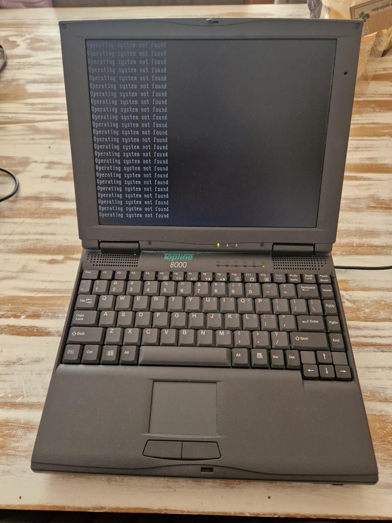 Vintage Topline 8000 Laptop, Computers en Software, Windows Laptops, Onbekend, Gebruikt, Minder dan 4 GB, Qwerty
