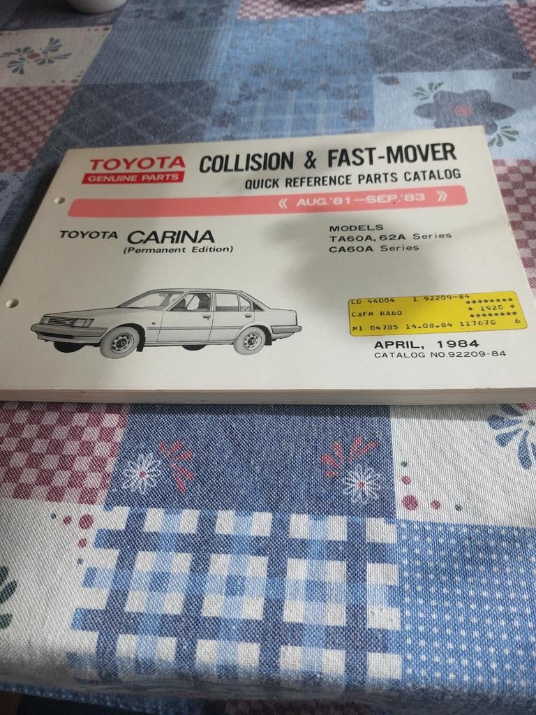 QUICK PARTS CATALOGUS TOYOTA CARINA TA60 TA62 CA60, Ophalen of Verzenden