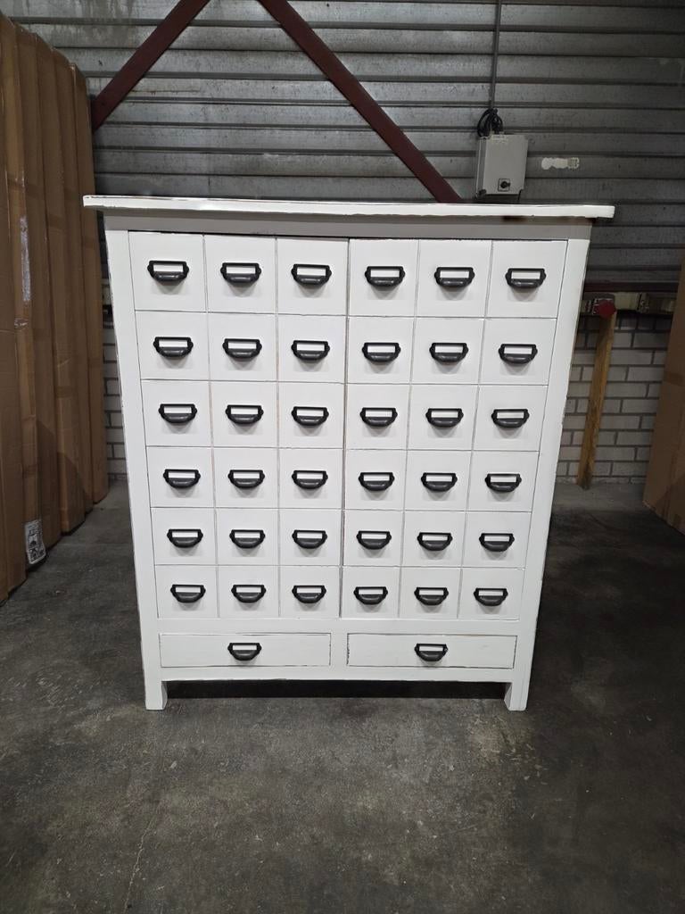 Openslaande (fake) medicijnkast in de kleuren grijs en wit, Ophalen, 100 tot 150 cm, 1 of 2 laden, 100 tot 150 cm
