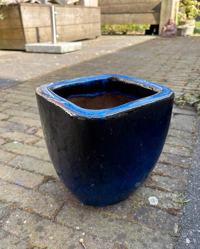 Zware blauw geglazuurde buiten bloempot, ca 20 cm hoog, Ophalen, Gebruikt, Vierkant, Tuin