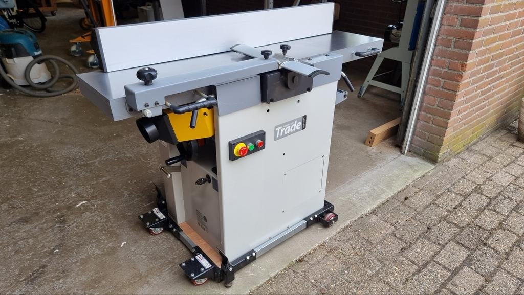 Axminster Trade 310 Vlak- en Vandiktebank met spiraal messen, Ophalen, 1200 watt of meer, Overige typen, 70 mm of meer