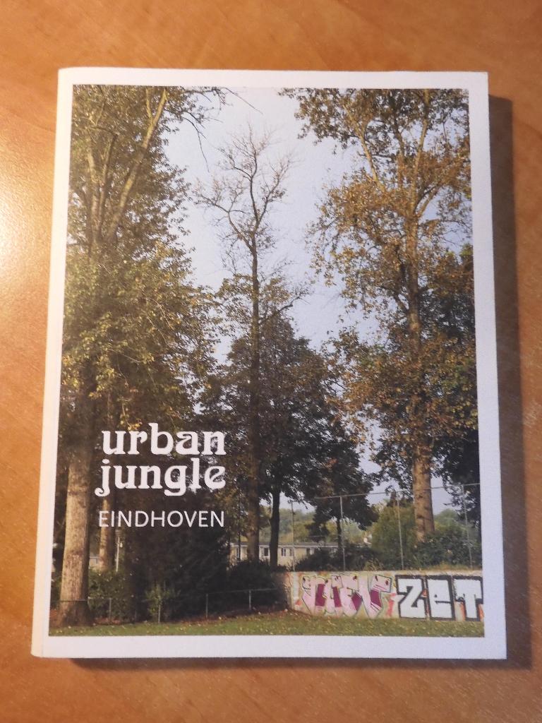 Urban jungle Eindhoven, overzicht bijzondere stadsbomen, Boeken, Ophalen of Verzenden, 20e eeuw of later, Zo goed als nieuw
