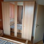 Kleding kast weg is weg spoedig mogelijk, Ophalen, Eenpersoons