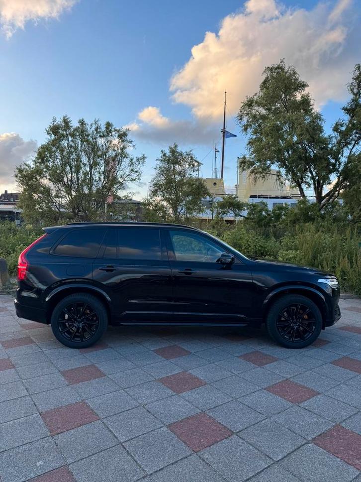 Volvo XC90 2.0 T5 AWD Geartronic 2017 Zwart, Auto's, Volvo, Bedrijf, XC90, Benzine, D, SUV of Terreinwagen, Automaat, Origineel Nederlands