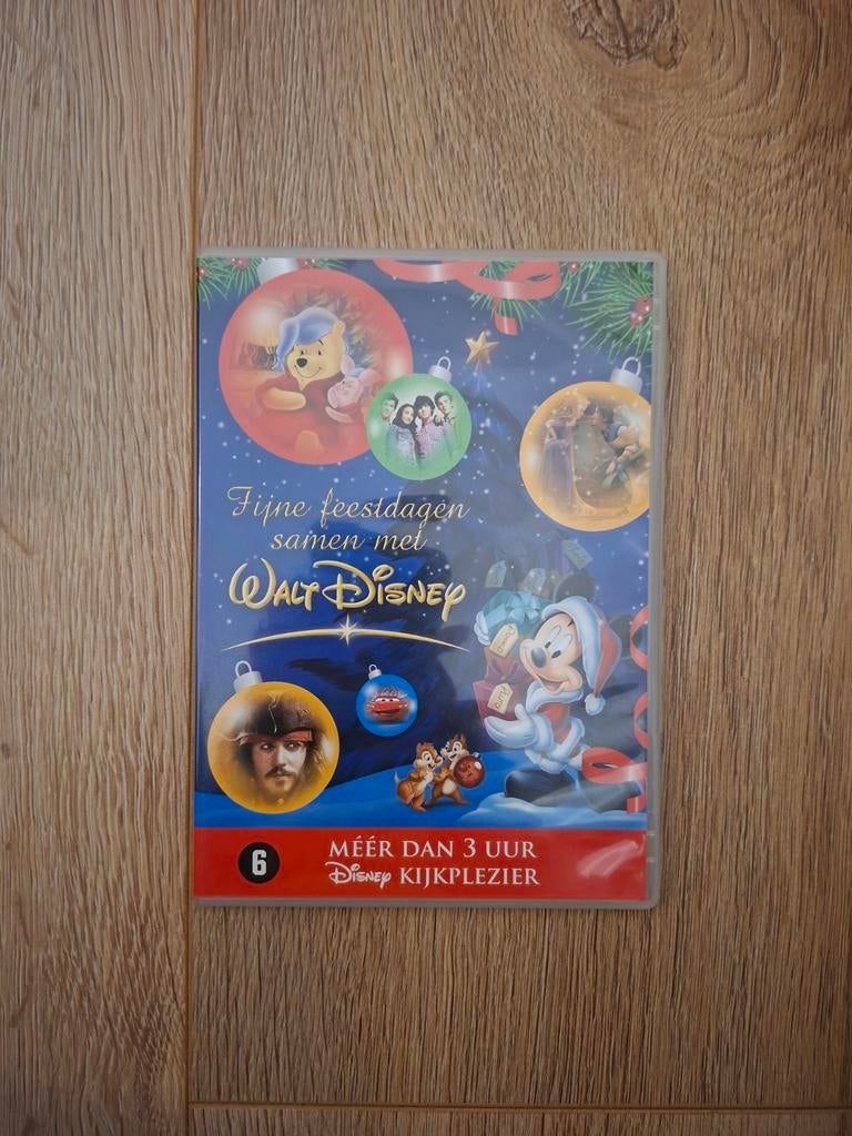 Te koop: Fijne Feestdagen samen met Walt Disney (DVD), Cd's en Dvd's, Dvd's | Tekenfilms en Animatie, Tekenfilm, Amerikaans, Ophalen of Verzenden