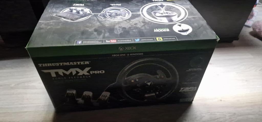Thrustmaster TMX Pro Force Feedback Stuur, Spelcomputers en Games, Ophalen, Zo goed als nieuw, Stuurtje of Sportattribuut, Xbox Original
