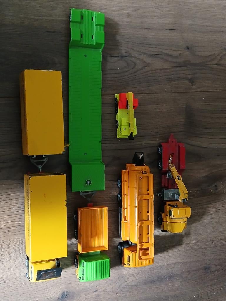 Diverse Siku auto's en vrachtwagens - Speelgoedcollectie, Ophalen of Verzenden, Gebruikt, Bus of Vrachtwagen