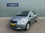 Toyota Yaris 1.3 VVTi Exec. MMT LEDER | AIRCO | NAP !, Auto's, Automaat, 40 €/maand, 750 kg, 4 cilinders
