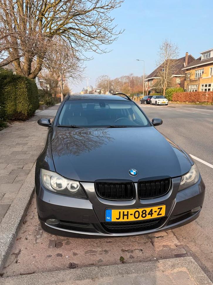 BMW 318i Touring Automaat High Executive Panoramadak carplay, Auto's, BMW, Particulier, 3-Serie, Airbags, Airconditioning, Alarm
