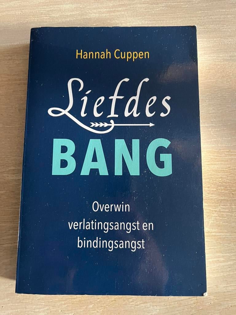 Liefdesbang boek Hannah Cuppen, Boeken, Ophalen of Verzenden, Zo goed als nieuw