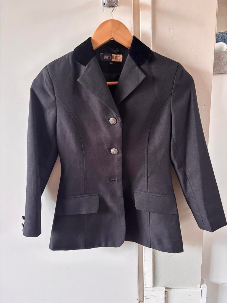 Harry’s Horse Wedstrijdjasje maat 140, Dieren en Toebehoren, Paardrijkleding, Kinderen, Dressuur, Ophalen of Verzenden, Zo goed als nieuw