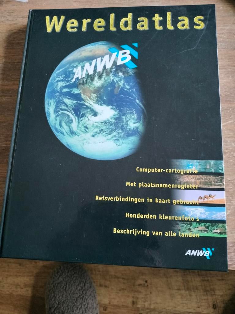 ANWB Wereldatlas - Zeer goede staat, Boeken, Atlassen en Landkaarten, Overige atlassen, 2000 tot heden, Ophalen of Verzenden, Zo goed als nieuw