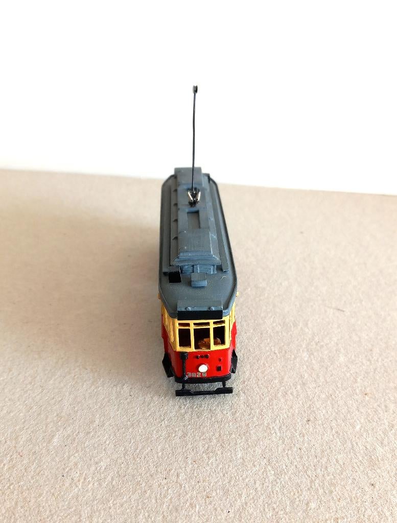 ROCO N LOCOMOTIVE ELECTRIQUE 181 210-6 TRAIN ELECTRIQUE BOITE N23416
