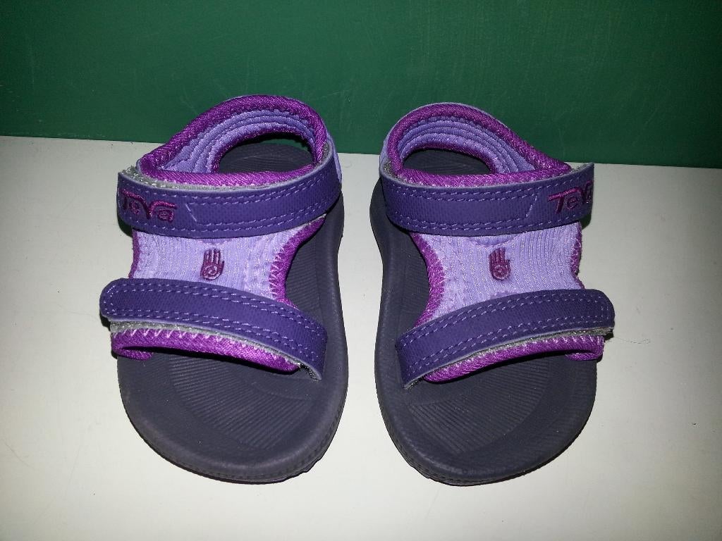 Teva Psyclone sandalen  lila paars maat 18 (NIEUW), Kinderen en Baby's, Kinderkleding | Schoenen en Sokken, Jongen of Meisje, Overige typen