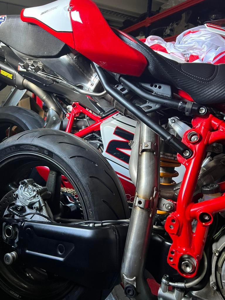 Ducati Termignoni onderdelen 749 999 Decat pijp bevestiging, Motoren, Ophalen of Verzenden