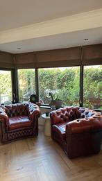 Twee Chesterfield stijl fauteuils, Ophalen, Gebruikt, Leer, 75 tot 100 cm