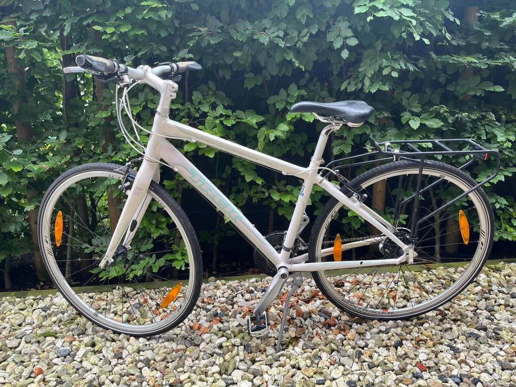 Prachtige TREK dames Fitnessbike 7.5 FX WSD, 28 inch, 10 tot 15 versnellingen, Zo goed als nieuw, Minder dan 47 cm