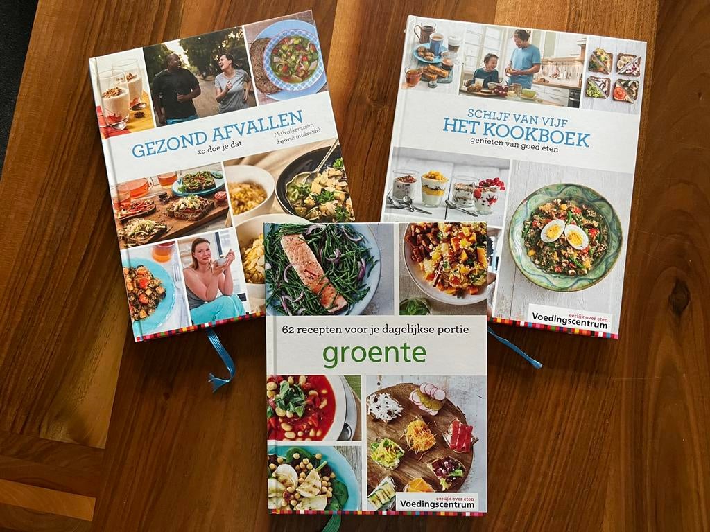 Drie kookboeken van het Voedingscentrum, Boeken, Ophalen, Zo goed als nieuw