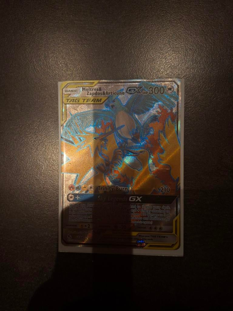 Moltres & Zapdos & Articuno GX Pokémon Kaart, Ophalen of Verzenden, Zo goed als nieuw, Losse kaart, Foil