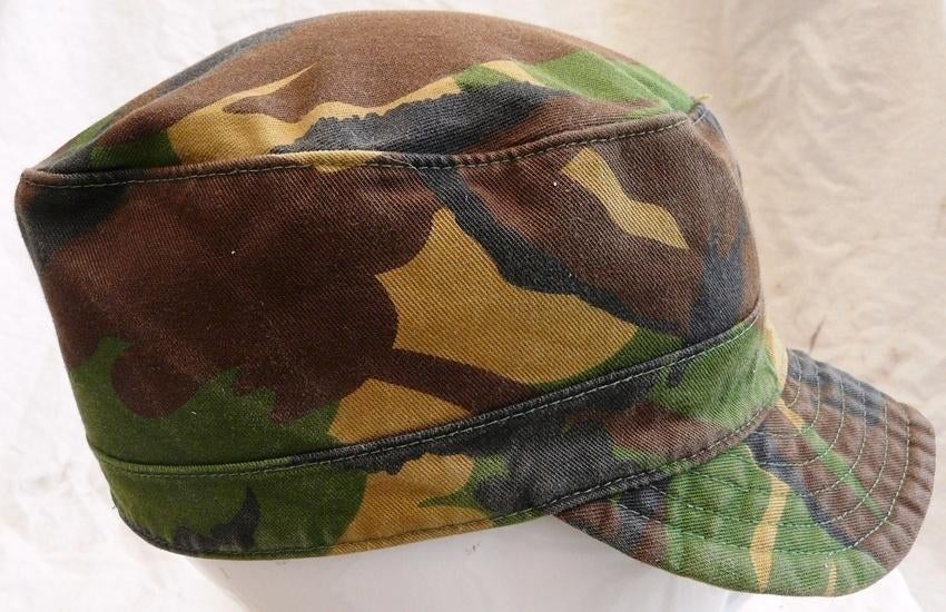 Pet, Uniform, Gvt, Zomer, Woodland, maat 55, KL, 1990s.(15), Ophalen of Verzenden, Landmacht, Nederland, Kleding of Schoenen