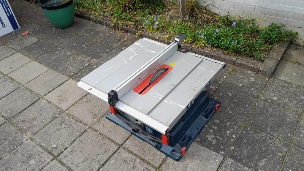 Bosch Zaagtafel GTS10 Prefessional, Doe-het-zelf en Verbouw, Gereedschap | Zaagmachines, Ophalen, Gebruikt, Cirkelzaag, 30 tot 70 mm