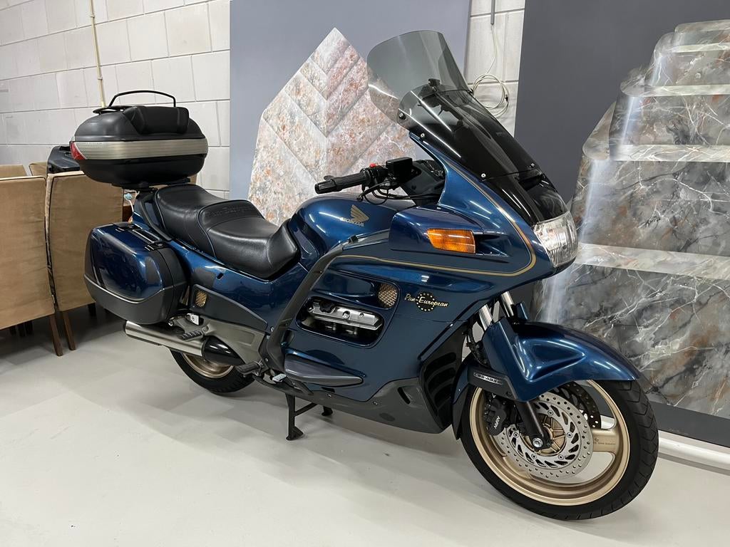 Honda Pan European ST1100 bouwjaar 2002, 4 cilinders, Particulier, Toermotor, Handgeschakeld