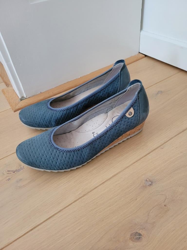 Blauwe leren sleehak schoenen (maat 39), Ophalen, Zo goed als nieuw, Blauw