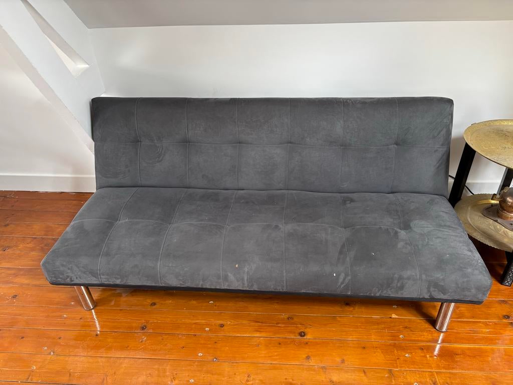 Suède grijs inklapbare bank poef / slaapbank, Eenpersoons, Grijs, 100 cm, Gebruikt
