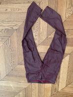 MOOIA nieuwe coated wax bordeaux rode chino maat 34 , Nieuw, Ophalen of Verzenden, Mooia, Maat 34 (XS) of kleiner