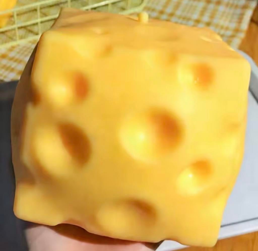 Squeeze Cheese stressbal – zachte squishy, Overige materialen, Nieuw, Ophalen of Verzenden, Modern