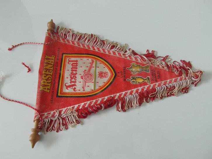 voetbal vanen 3 x vanen arsenal fc jaren 70, Verzamelen, Sportartikelen en Voetbal, Gebruikt, Vaantje of Sjaal, Buitenlandse clubs