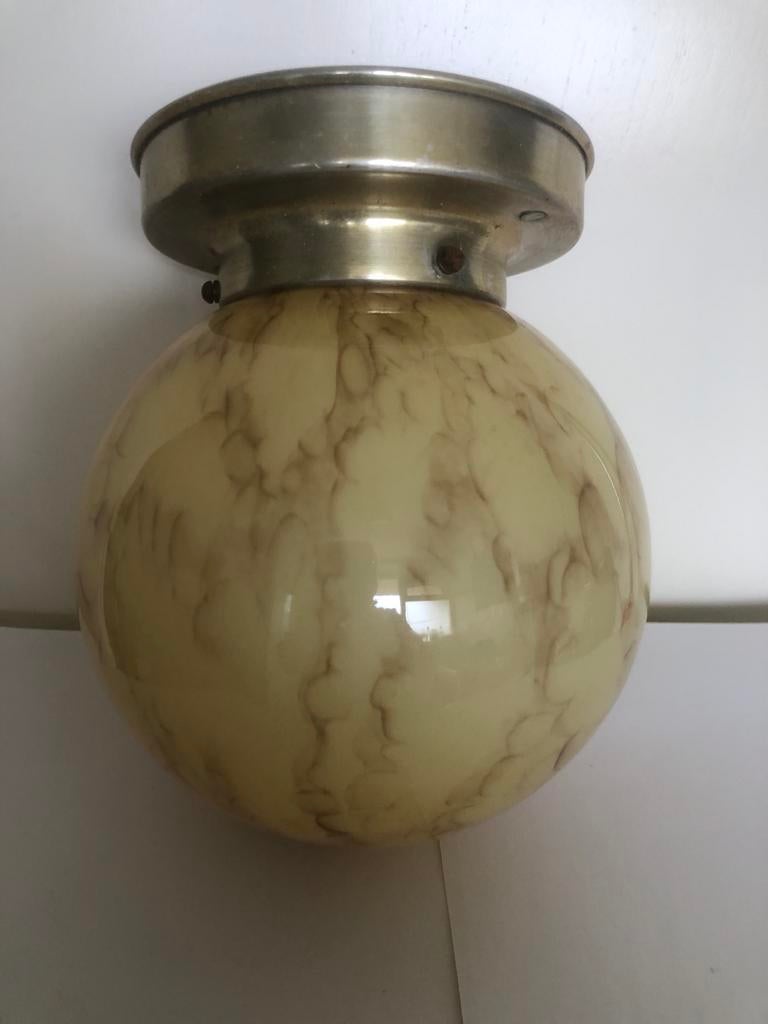 Art Deco plafondlamp met opaline glas, Antiek en Kunst, Ophalen of Verzenden