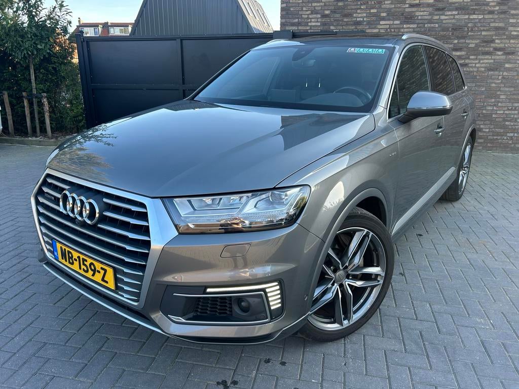 Audi Q7 3.0 TDI 374pk E-tron Quattro Tiptronic 2016 Grijs, Auto's, Automaat, 258 pk, 2420 kg, Particulier