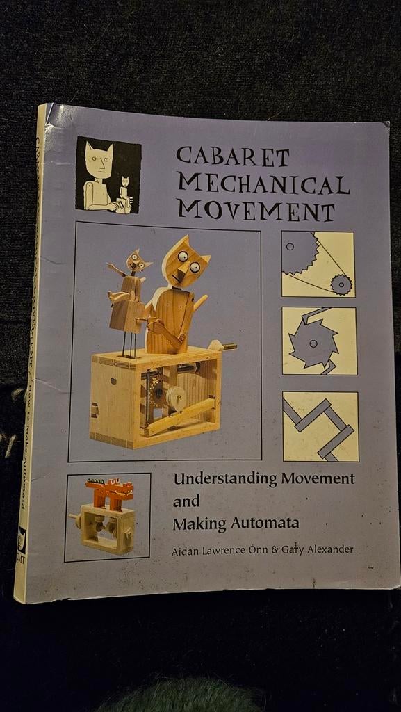 Cabaret Mechanical Movement boek, Boeken, Ophalen of Verzenden, Zo goed als nieuw